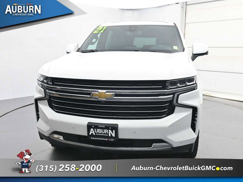 Used 2021 Chevrolet Tahoe LT w/ LT Signature Plus Package AWD/4WD image 2