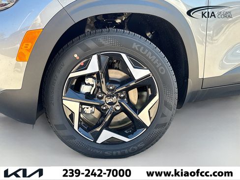 New 2026 Kia Seltos EX image 39