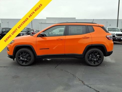 New 2026 Jeep Compass Latitude AWD/4WD image 3