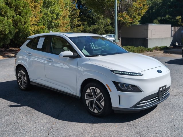 Certified 2023 Hyundai Kona Limited w/ Cargo Package FWD image 3