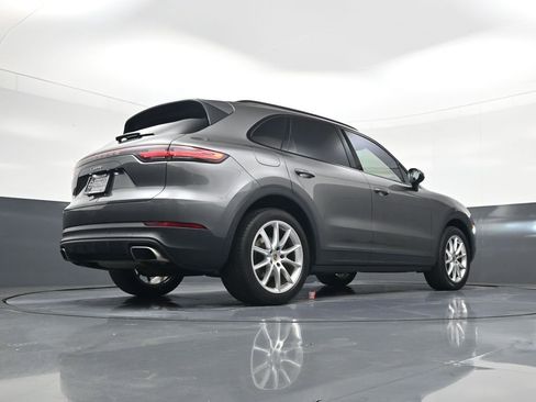 Used 2019 Porsche Cayenne AWD/4WD image 22