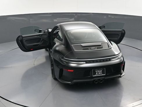Certified 2026 Porsche 911 GT3 RWD image 35