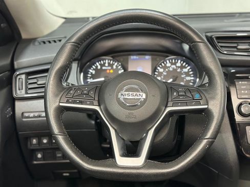 Used 2019 Nissan Rogue SL FWD image 15