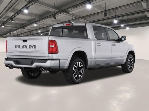 Used 2025 RAM 1500 Laramie w/ Laramie Southwest Edition AWD/4WD image 4