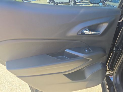 New 2026 Chevrolet Trax RS image 24