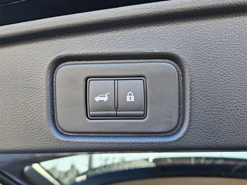 New 2025 Nissan Pathfinder Rock Creek image 19