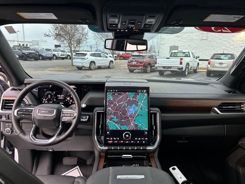 Certified 2025 GMC Yukon Denali w/ Sun & Power Step Package image 39