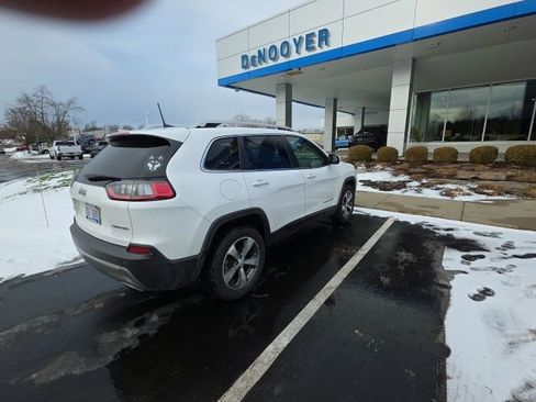 Used 2020 Jeep Cherokee Limited image 6