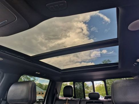 Used 2021 Ford F150 Platinum w/ Equipment Group 701A High AWD/4WD image 28