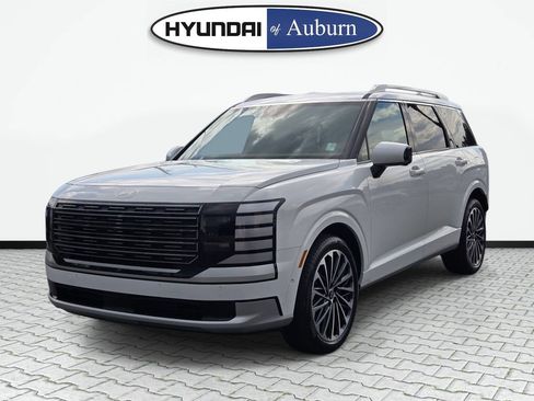 Certified 2026 Hyundai Palisade Calligraphy FWD image 11