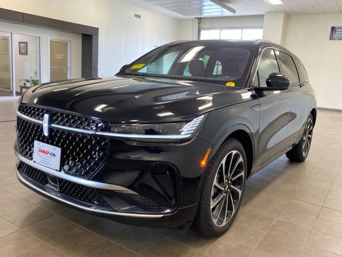 New 2025 Lincoln Nautilus Black Label image 4