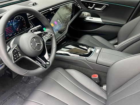 Used 2026 Mercedes-Benz E 350 Sedan image 4