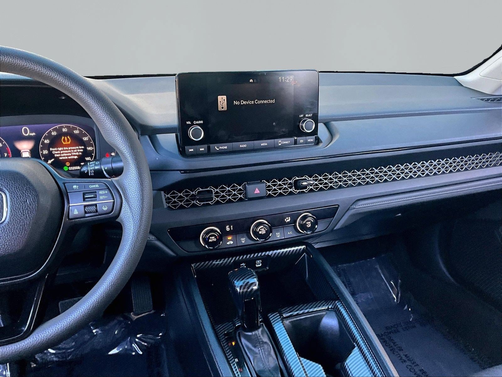 Used 2025 Honda Accord LX image 9