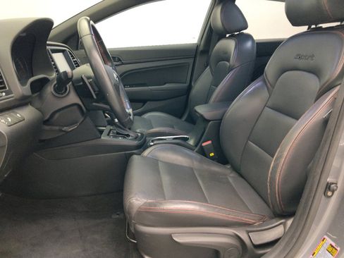 Used 2018 Hyundai Elantra Sport FWD image 17