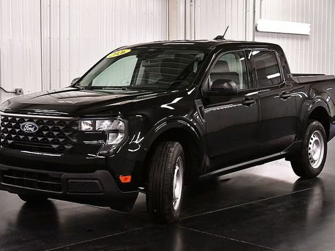 New 2026 Ford Maverick XL w/ Equipment Group 101A image 3