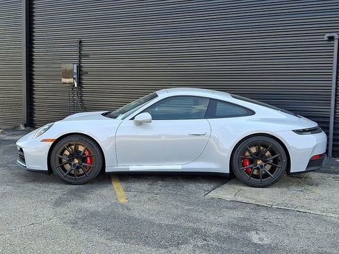 New 2026 Porsche 911 Carrera S image 2