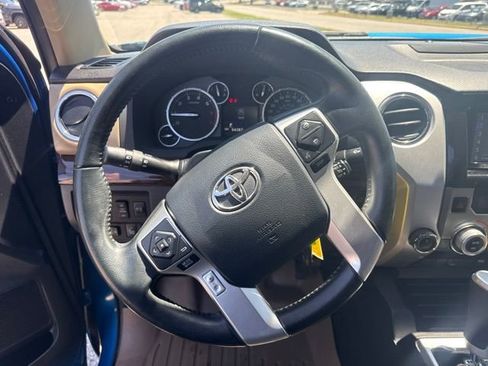 Used 2017 Toyota Tundra Limited w/ Limited Premium Package AWD/4WD image 29