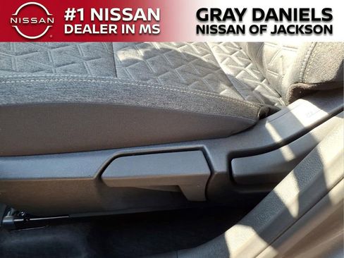 New 2026 Nissan Kicks SV AWD/4WD image 12