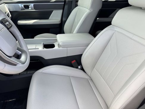 Used 2025 Hyundai Santa Fe SEL image 20