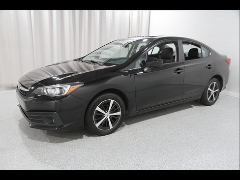 Used 2022 Subaru Impreza 2.0i Premium AWD/4WD image 3