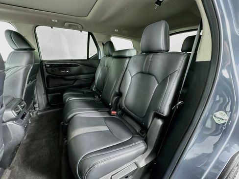 Certified 2024 Honda Pilot Touring image 26