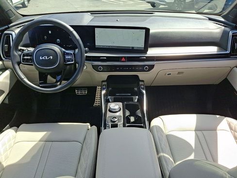 Used 2025 Kia Sorento SX Prestige AWD/4WD image 10