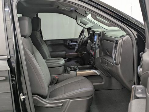 Used 2021 Chevrolet Silverado 1500 LT Trail Boss image 16