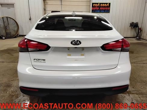 Used 2018 Kia Forte LX w/ LX Popular Package FWD image 8