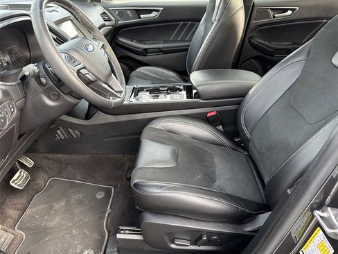 Used 2020 Ford Edge ST w/ Equipment Group 401A image 9