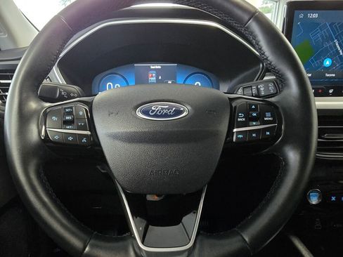 Used 2024 Ford Escape Platinum image 27