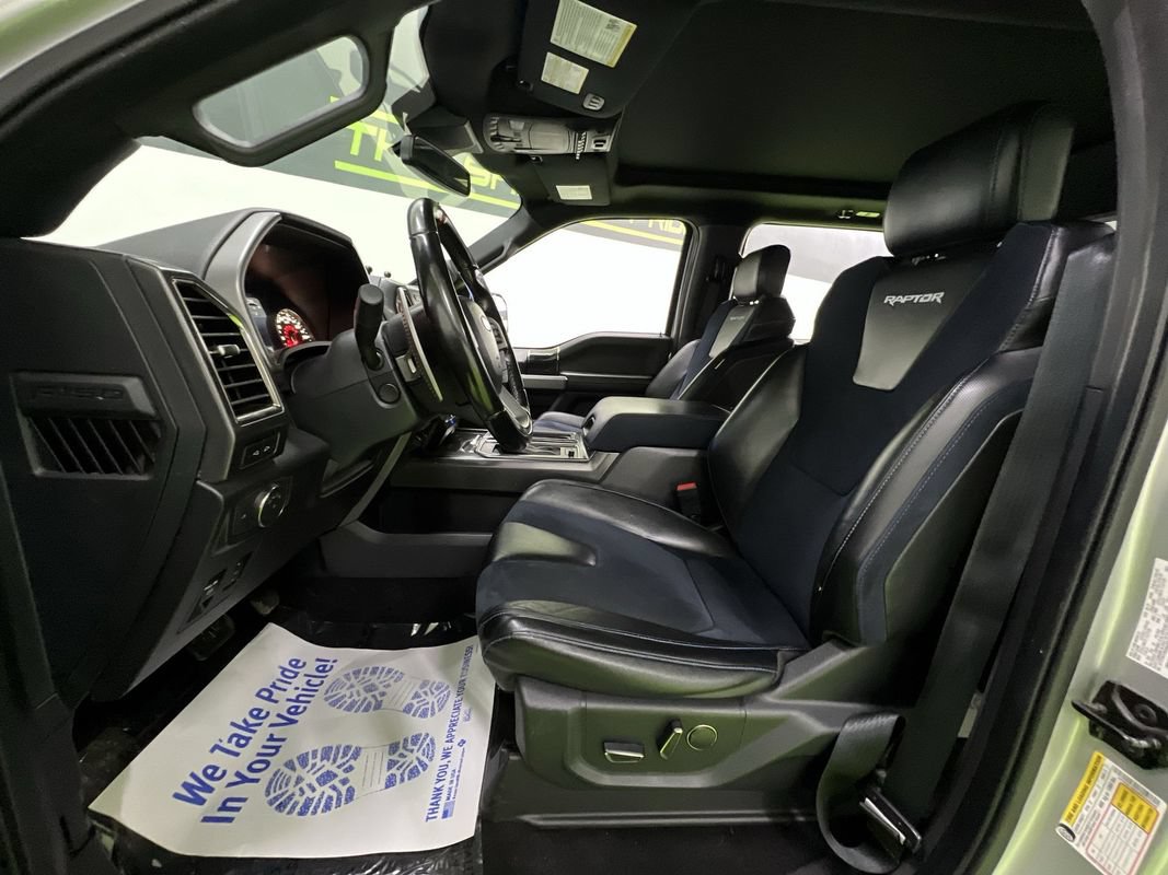 Used 2019 Ford F150 Raptor w/ Equipment Group 802A Luxury AWD/4WD image 17