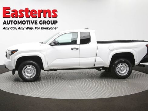 Used 2025 Toyota Tacoma SR RWD image 55