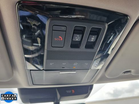 Used 2025 Mitsubishi Outlander SEL AWD/4WD image 25