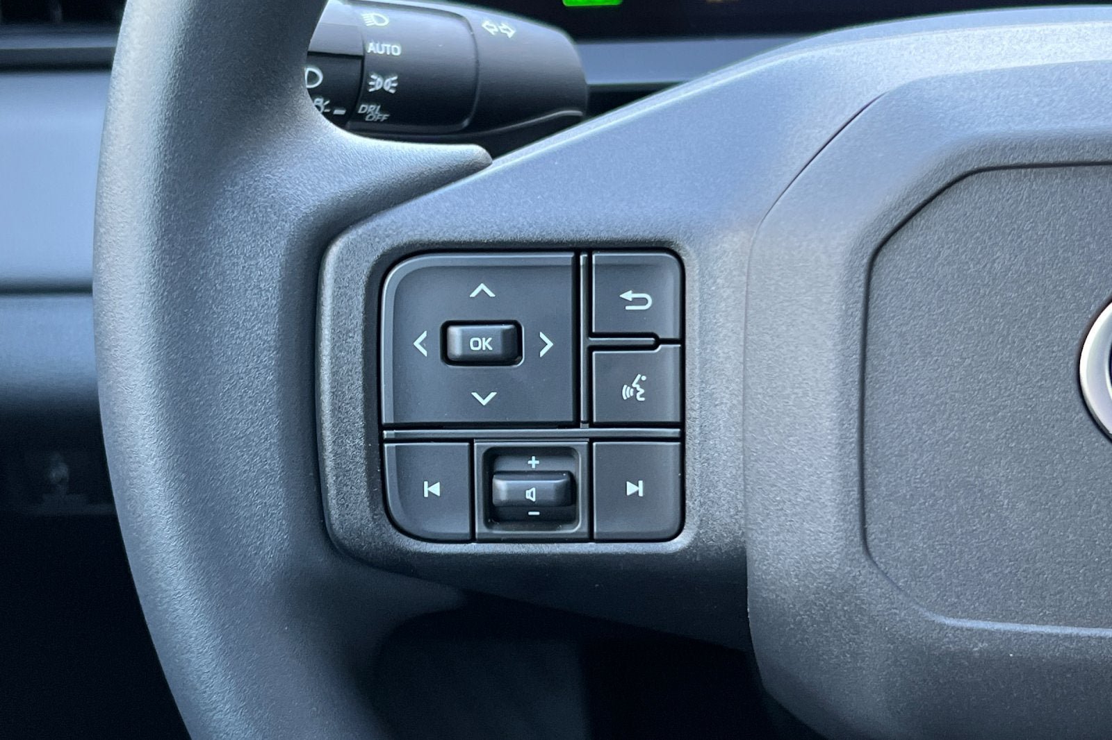 New 2026 Toyota RAV4 LE AWD/4WD image 26