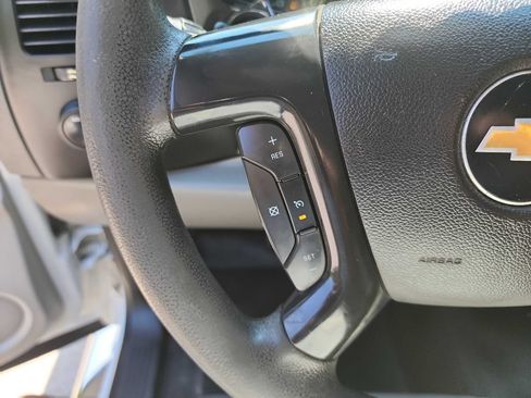 Used 2014 Chevrolet Silverado 2500 W/T RWD image 16