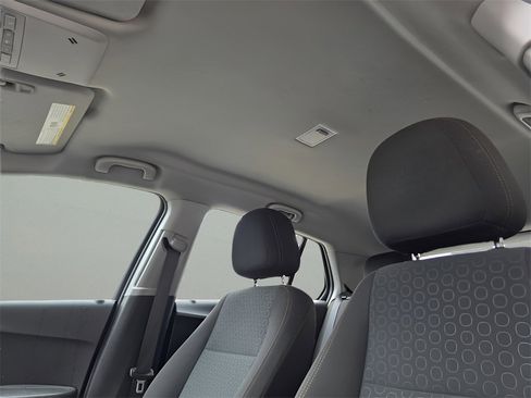 Used 2020 Chevrolet Trax LS image 18