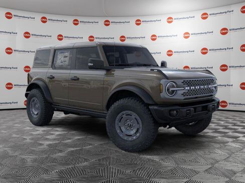 New 2025 Ford Bronco Badlands image 7