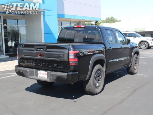 Used 2026 Nissan Frontier PRO-4X AWD/4WD image 4