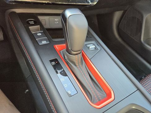 New 2026 Nissan Kicks SR AWD/4WD image 15