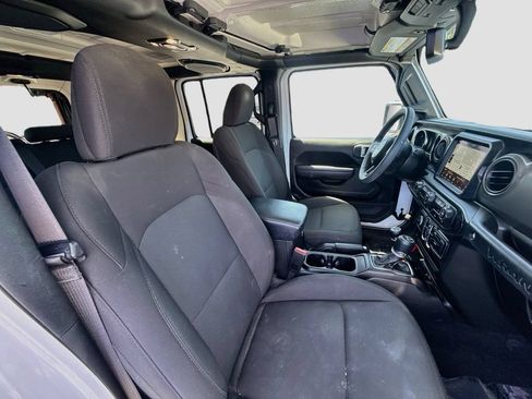 Used 2023 Jeep Wrangler Unlimited w/ 8.4" Radio Group AWD/4WD image 32