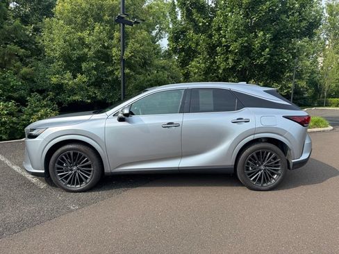 Used 2025 Lexus RX 350h AWD/4WD image 2