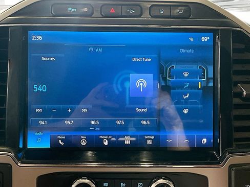 Used 2022 Ford F250 King Ranch w/ King Ranch Ultimate Package AWD/4WD image 15