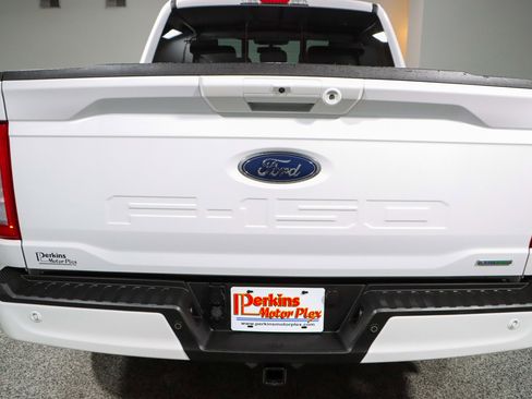 Used 2021 Ford F150 Lariat w/ Equipment Group 502A High image 8