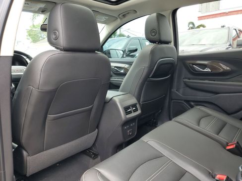 Used 2023 GMC Terrain Denali w/ Black Diamond Edition AWD/4WD image 11