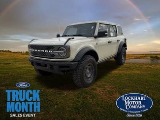 New 2025 Ford Bronco Badlands video 3