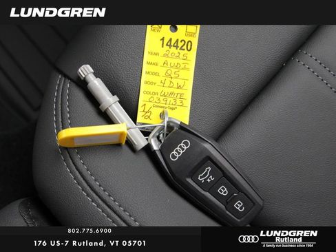 New 2025 Audi Q5 Premium image 4