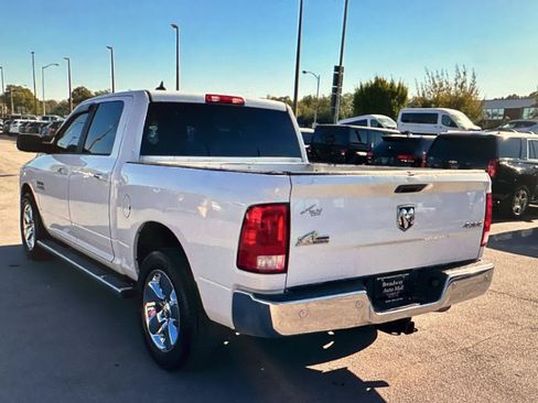 Used 2017 RAM 1500 Big Horn AWD/4WD image 3