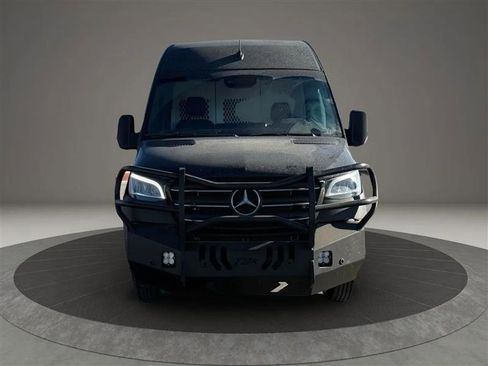 Used 2019 Mercedes-Benz Sprinter 170 Cargo w/ Exterior Lighting Package image 8