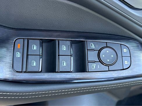 New 2026 Nissan Rogue S FWD image 17