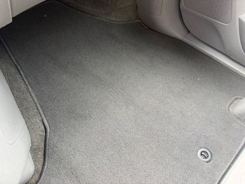 Used 2012 Honda Odyssey EX image 19